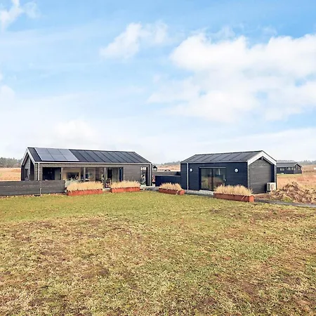 5 Star In Hirtshals-by Traum *