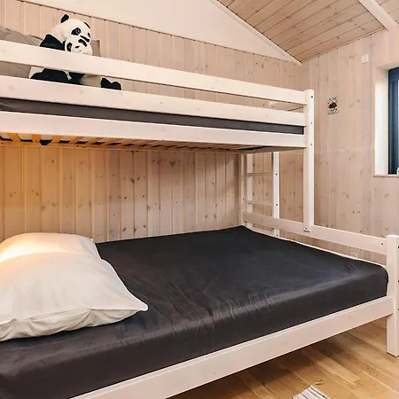 5 Star In Hirtshals-by Traum *